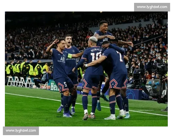 法甲焦点战里昂主场迎战巴黎圣日耳曼巅峰对决争冠关键夜谁主沉浮 法甲焦点战里昂主场迎战巴黎圣日耳曼巅峰对决争冠关键夜谁主沉浮